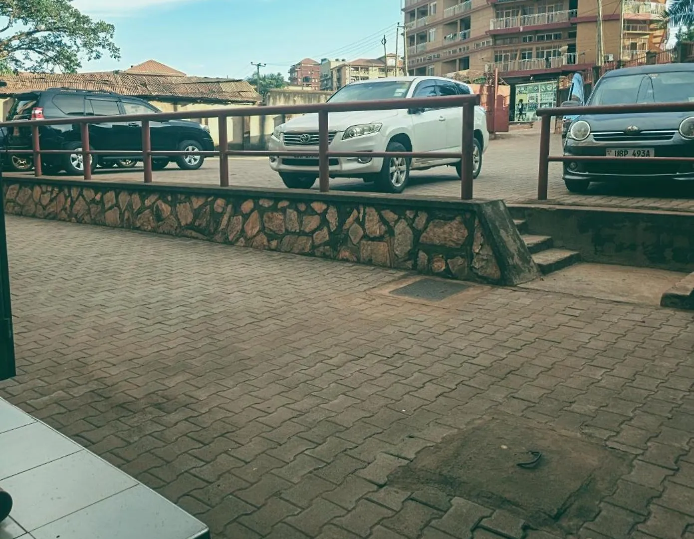 Twin Turbo Comfort Kampala Apartment